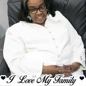 Meet your Posher, Linda